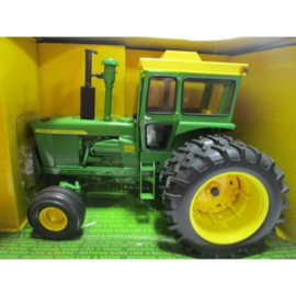 E15576 JD 6030 duals + cab