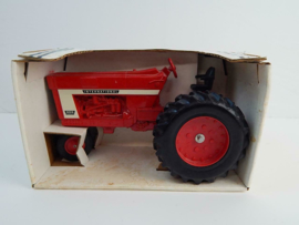 JLE1063 CIH Farmall 966