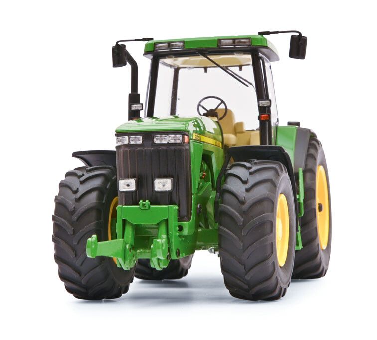 O07875 John Deere 8400