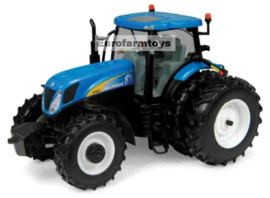 B13718 New Holland T7050