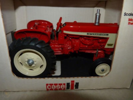 JLE1535 CIH Farmall 606