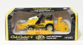 E12215 Cub Cadet 3240