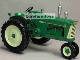 SCT239 Oliver 770 Gas Tractor