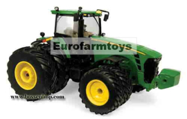 B15921 John Deere 8330 duals