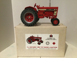 JLE1592 CIH  Farmall 706