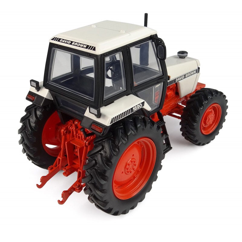 UH6753 David Brown 1690 4wd