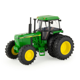 B45863 JD 4450 NFTM'23 6-wheel