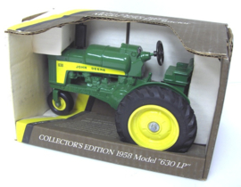 E05590DA JD Row Crop LPG