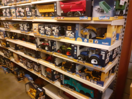 IMPRESSIE 1/16  Modellen +/-1600