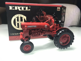 E14577P CIH Farmall Cub