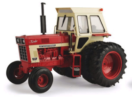 E44083 IH 1066  Duals Diamond cab