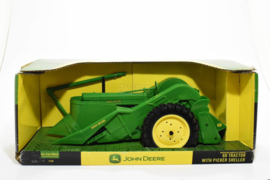 E15816 JD 60 + Picker Sheller