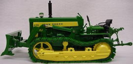 E16042 JD 430 Crawler + Blade