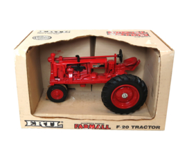 E00437DA Farmall F-20