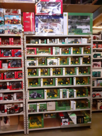 IMPRESSIE 1/32  Modellen +/-2600