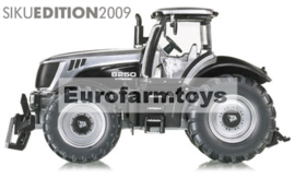 S04484 JCB 8250 zilver in box