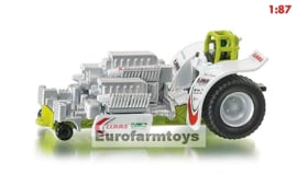 S01828X Claas pulling Tractor