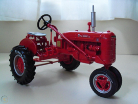 E29546P CIH Farmall B