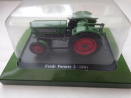 HG93142 Fendt Farmer 2