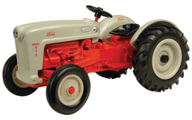 E13745 Ford 650 Tractor