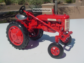 E16085A CIH Farmall 130