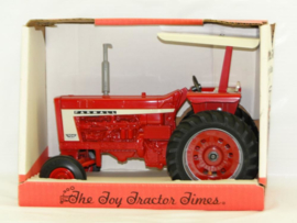 E00421TA  CIH Farmall 706