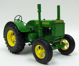 E15946 JD  D Tractor Unstyled