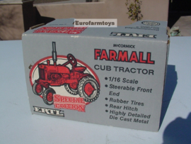 E00689DA CIH Farmall CUB