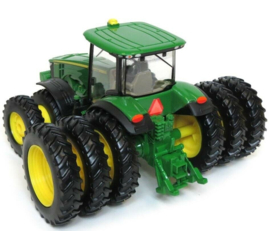 B45568 JD 8400R Replica