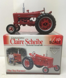 CUST729 CIH Memorial Farmall  400