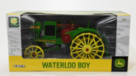 B45485  JD Waterloo Boy