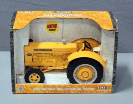 E14217 CIH  660 Industrial