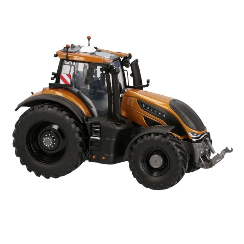 UH6650 Valtra S416 Edition Amber