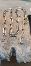 Collier gemaakt van oud goud en steen