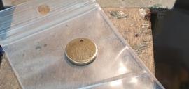 Hanger van eigen goud met 2 vingerafdrukken in 1 hartje