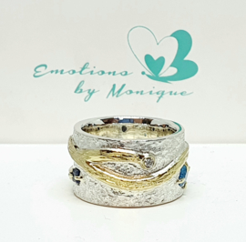 Zilveren ring met symbolische stamboom