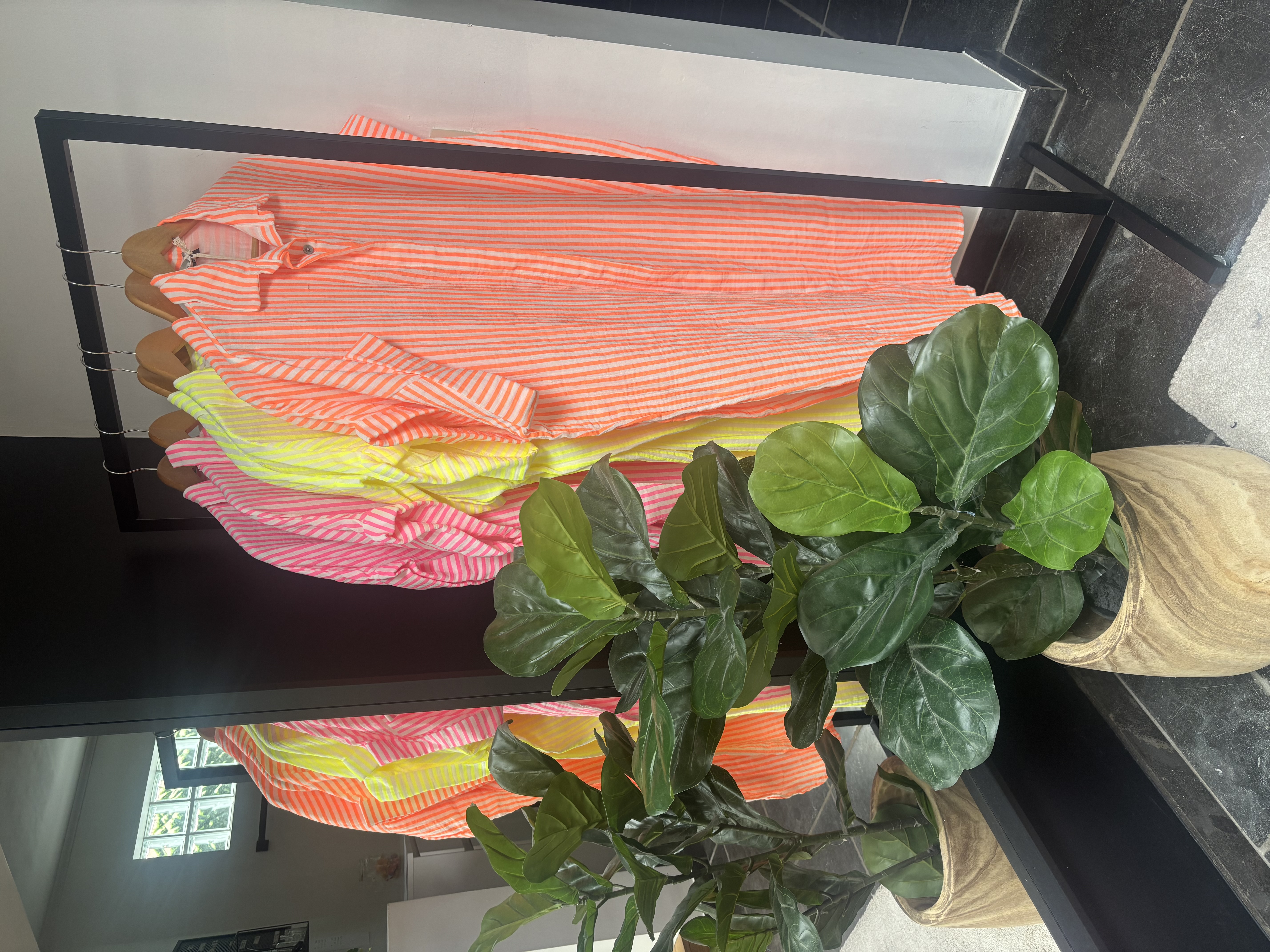 Kleed Rosa TU fluo roze