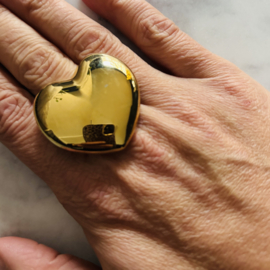 Stainless steel ring goudkleurig  groot hartje   verstelbaar