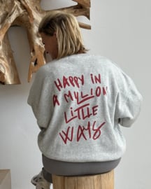 Sweater  'Happy in & million litle ways' grijs TU