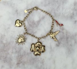 Armbandje bedels rode hak goud