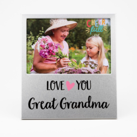 'Cheerfull', Aluminium fotolijst, 'Great Grandma'