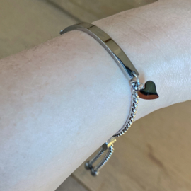 Gepersonaliseerde armband met hart, 'Voor Mama/Oma' (staal)