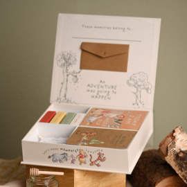 'Disney Pooh' Keepsake Box met Milestone Cards