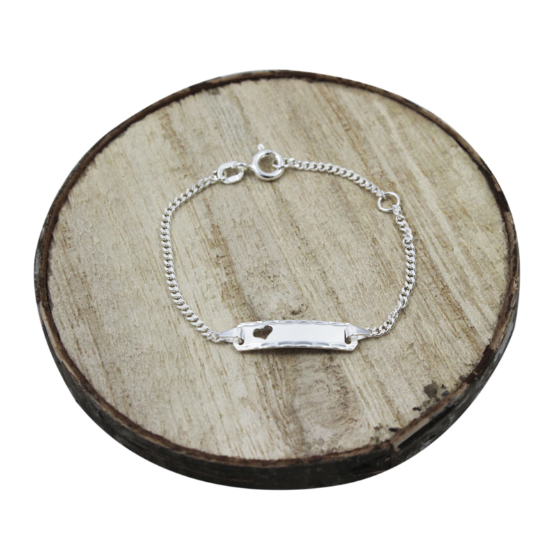 wijs geef de bloem water Bezwaar Baby/kind naam armbandje met hartje en sierlijke details, 925 sterling  zilver | 'Sieraden' | Zilverdraakje