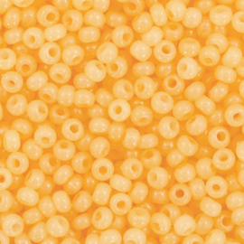 Preciosa 8/0 02182 Alabaster Solgel Dyed Soft Peche Orange