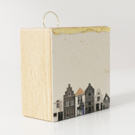 canal houses Delft