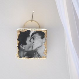 kissing boys