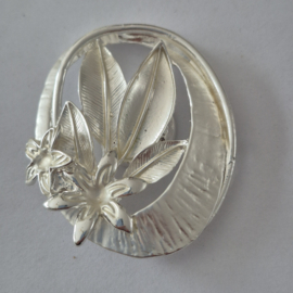 Magneet broche (zilver | ovaal bloemen, blaadjes)