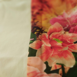 Tricot colsjaal reversible (wit, multicolor roze | bloemen)