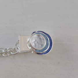 Zilverkleurige vestclip (zilver, blauw | rondjes)
